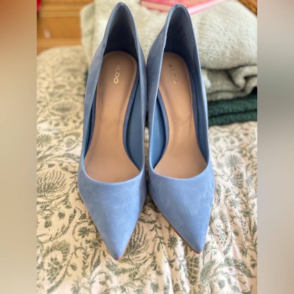 Aldo blue pumps
